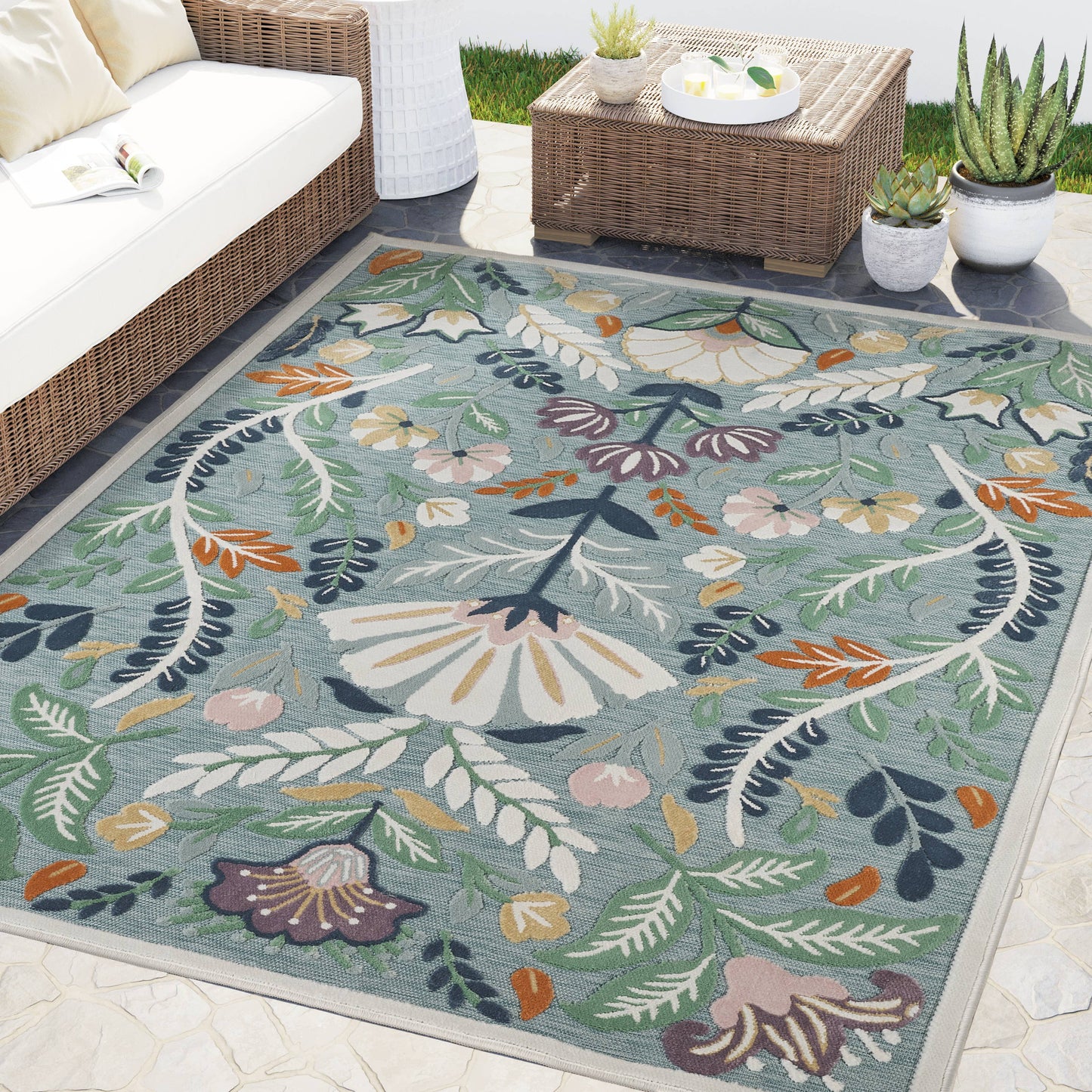 Sakura Botanical Floral Indoor/Outdoor Rug- 5'3" x 7'7"