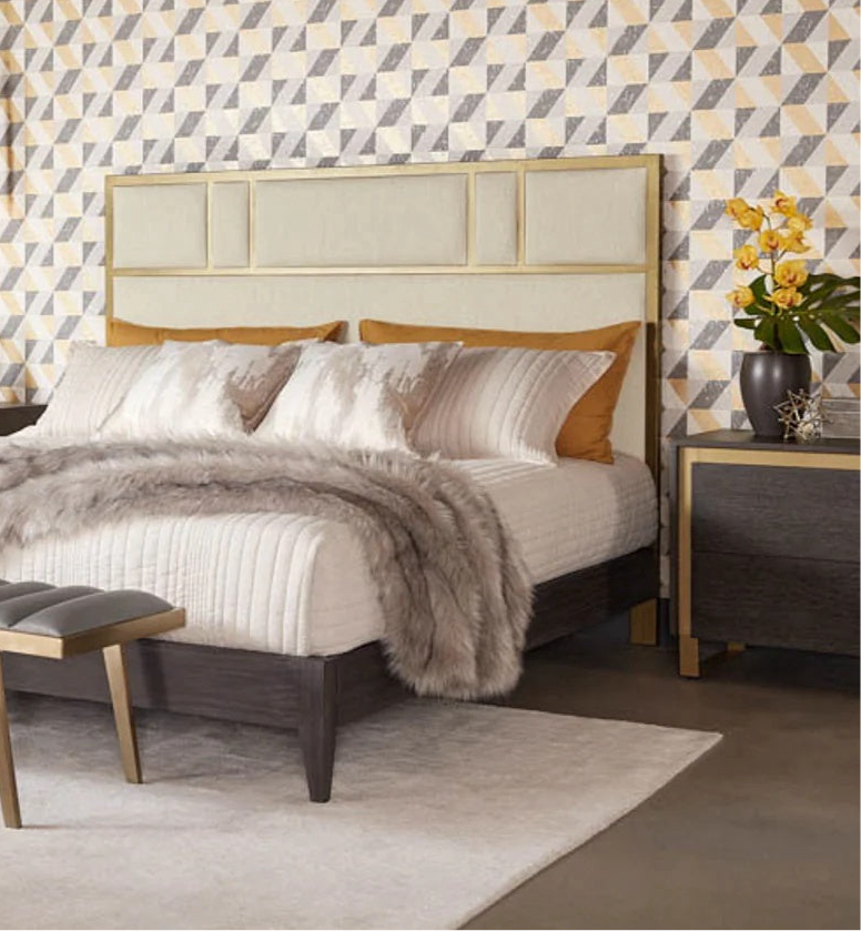 Alvaro Solid Oak Nightstand