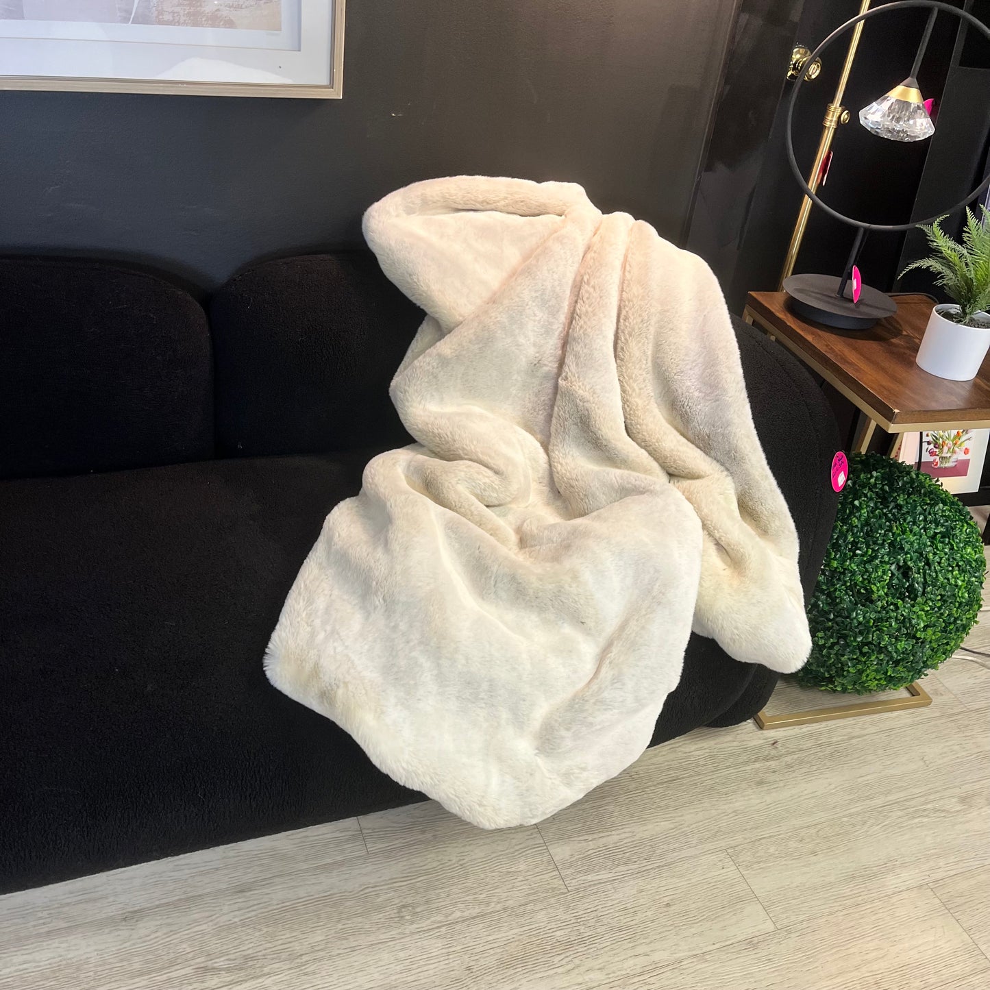 Pearl Faux Fur