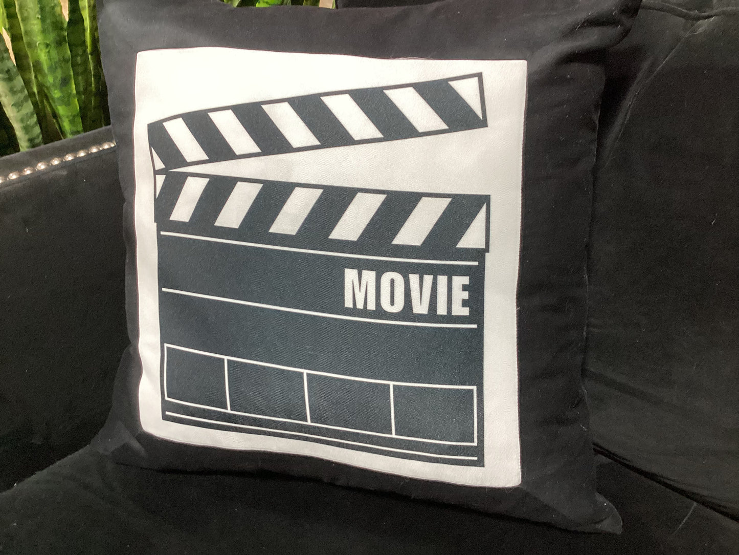 “Movie” pillow *OPEN BOX