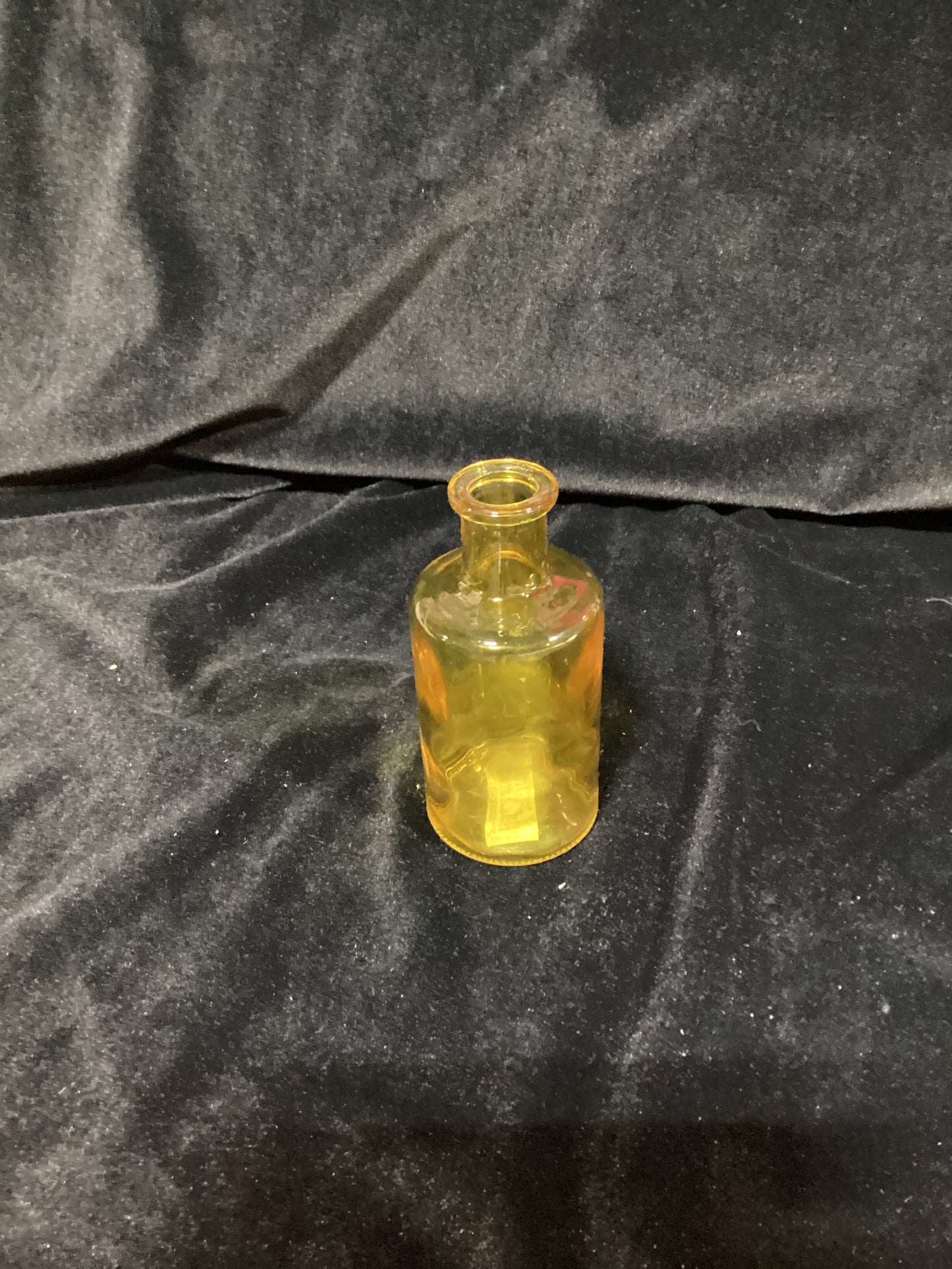 Petite Yellow Flower Vase -8059