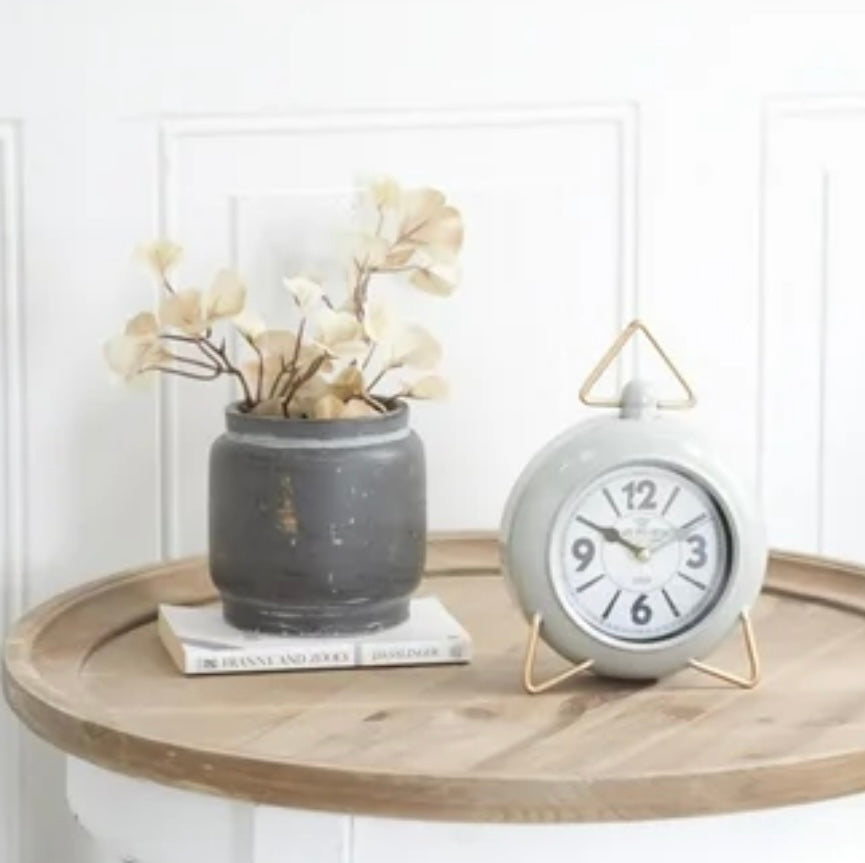 Gray metal clock with gold ascent-6003