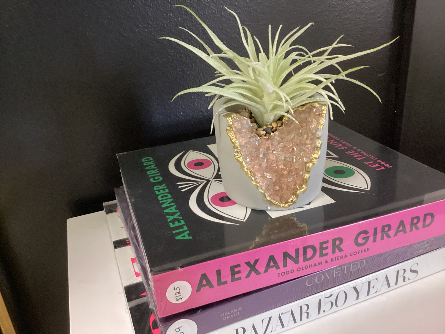 Geode planter W/Faux plant