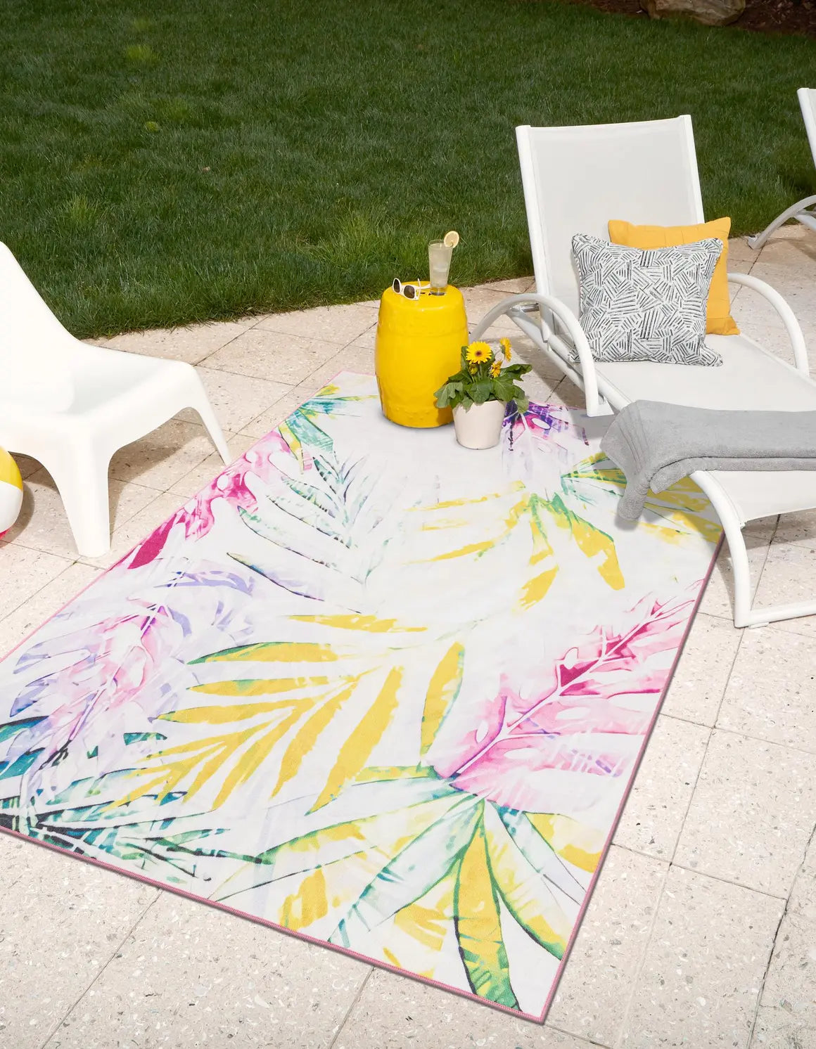 Ivory 6' 1 x 9' Caribbean Outdoor Rectangle Rug