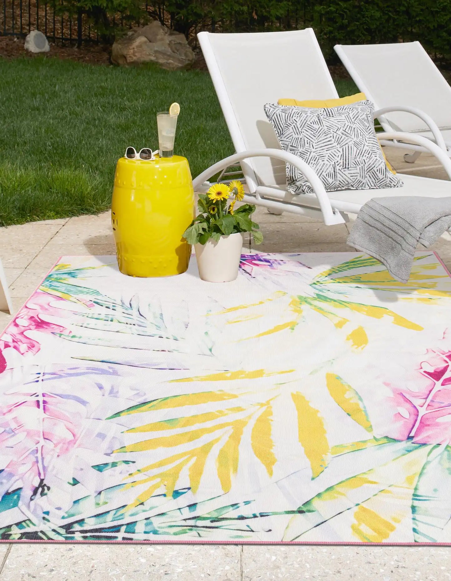 Ivory 6' 1 x 9' Caribbean Outdoor Rectangle Rug