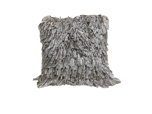 Fringe pillow -open box-