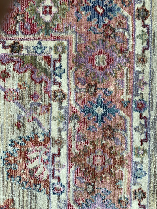 Venice rug (5'x7.5')- Local Pick Up Only