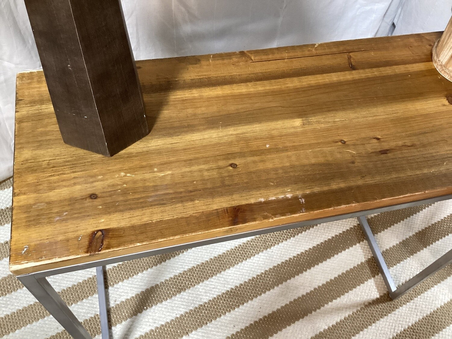 Wood top entry way table - LOCAL PICK UP ONLY