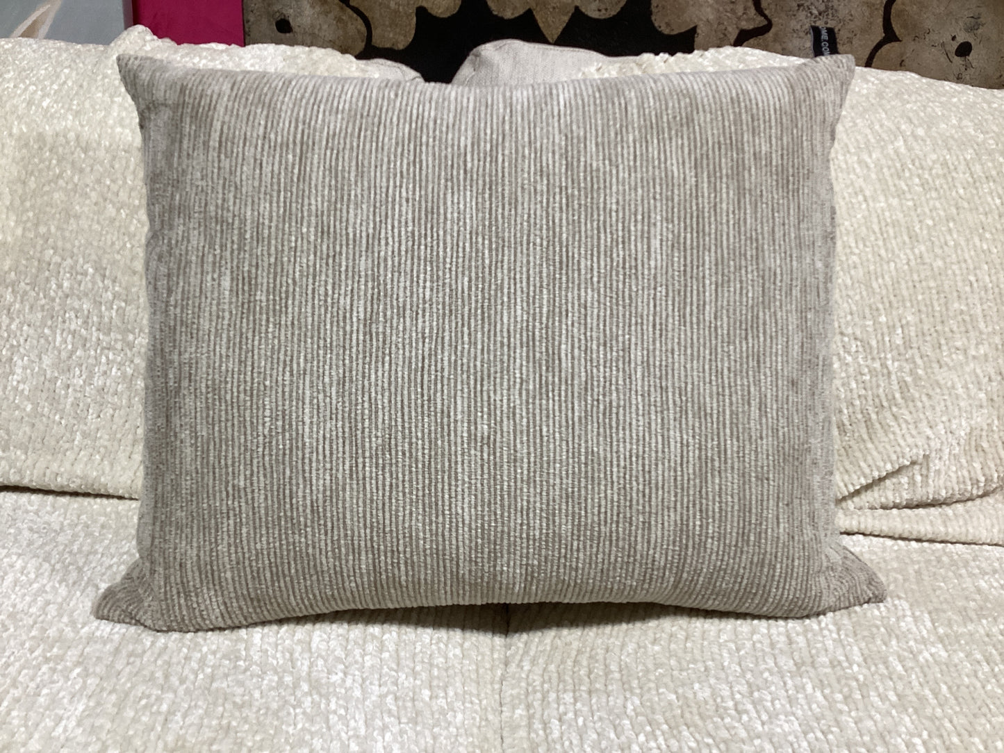 Beige 18”x22” decorative pillow -open box-