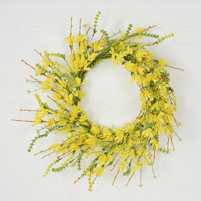 Yellow Forsythia & Heather Wreath- 20"