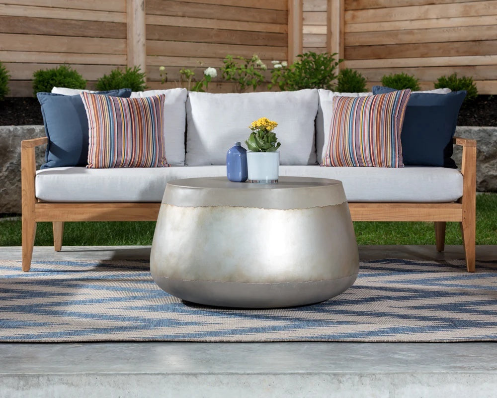 beautiful coffee table with a stunning pop of metallic.