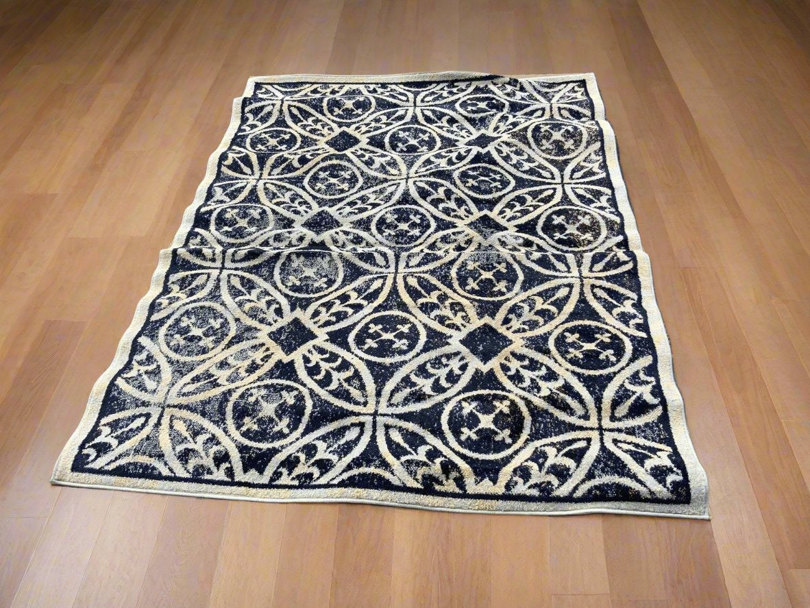 Belaire Rug (5'x7')- Local Pick Up Only