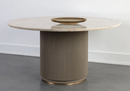 Cataldi Dining table made of mixed materials