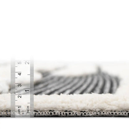 Gray Prismatic Rectangle Rug