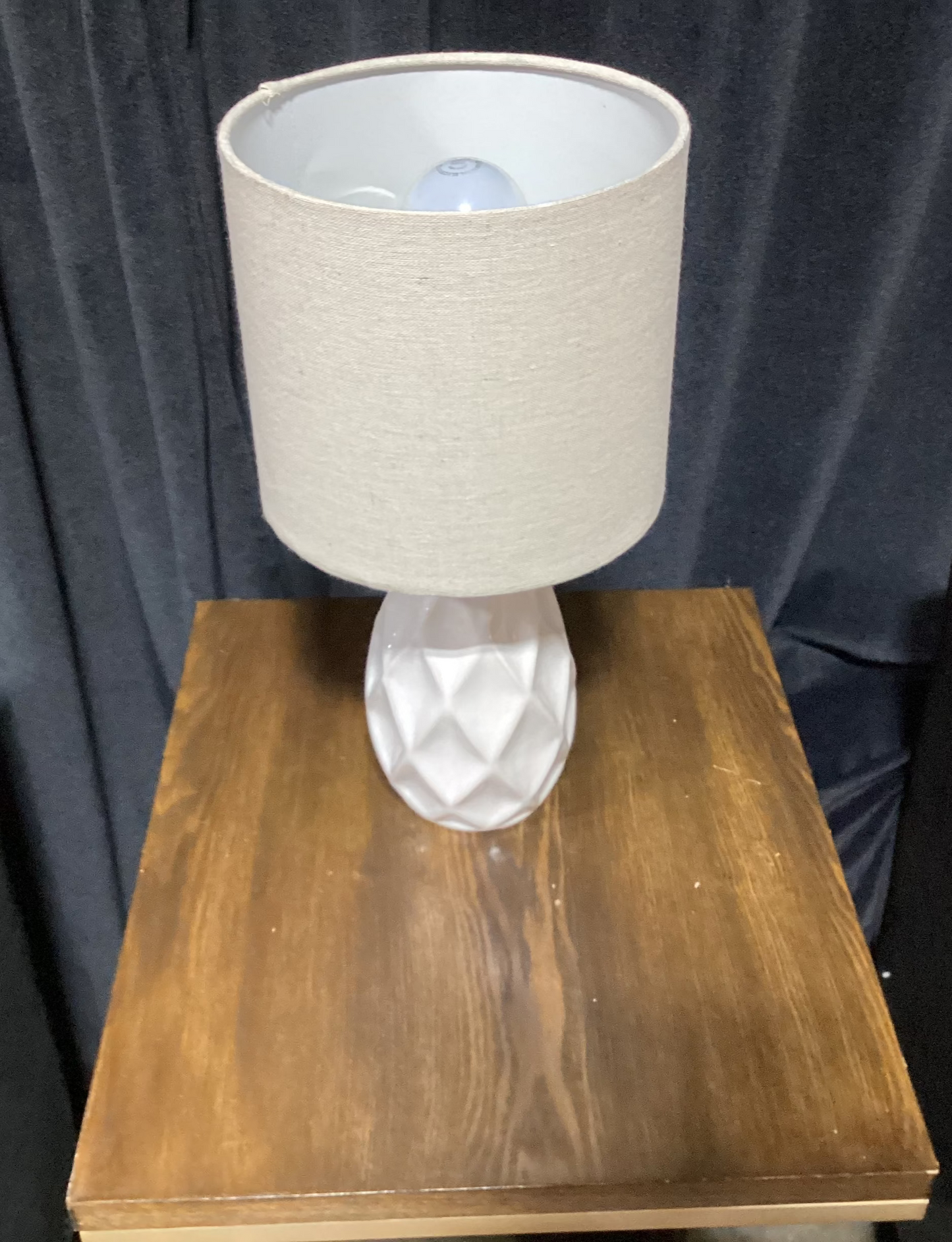 15” white table lamp