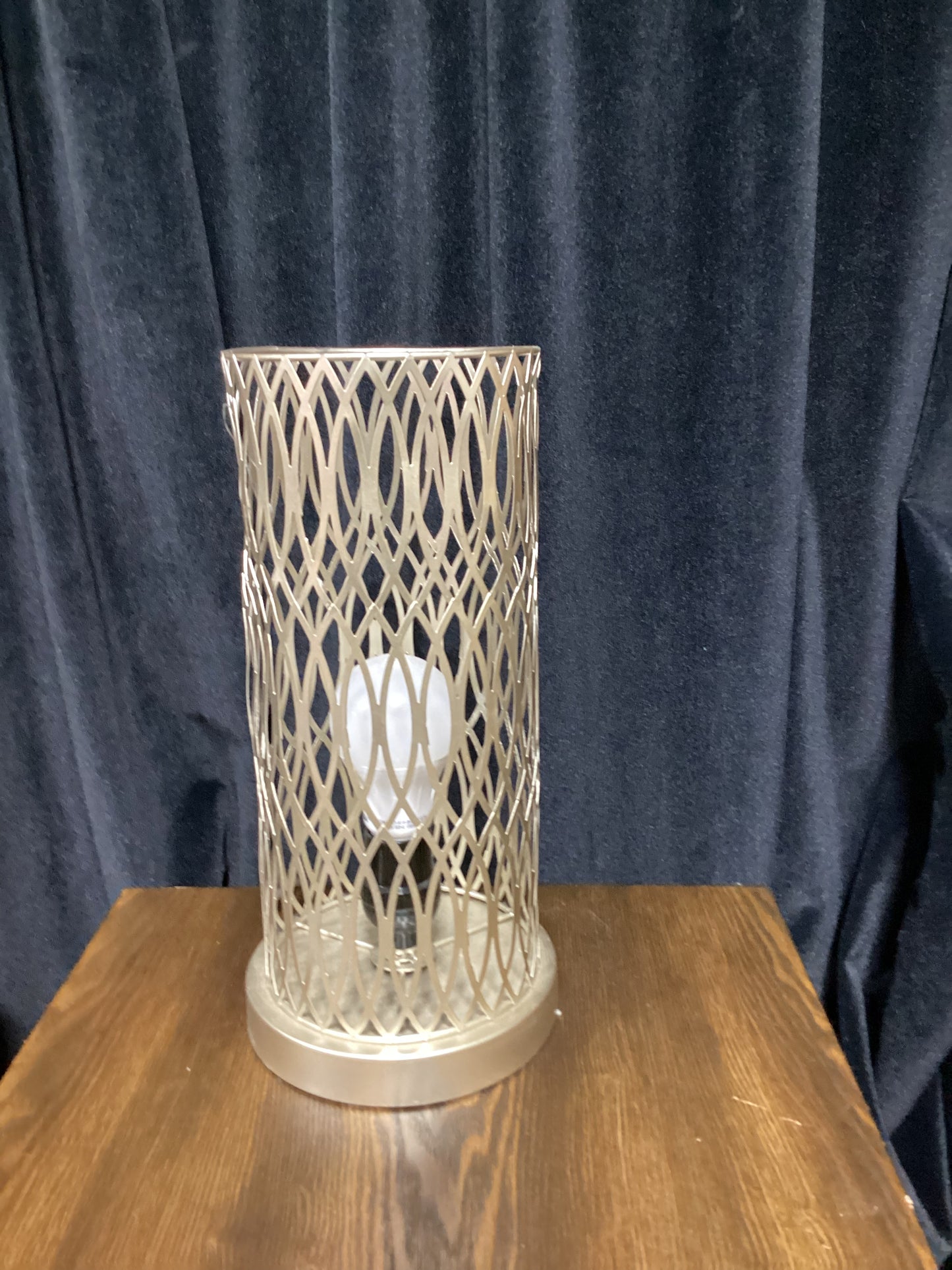 White & Gold lantern lamp