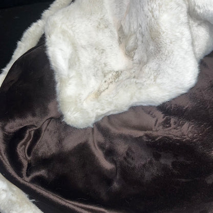 Pearl Faux Throw W/Brown Lining