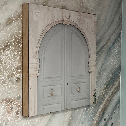 Mint Door-Open Box