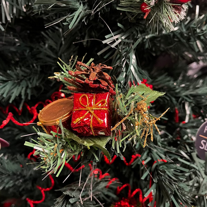 Festive Pinecone Ornemant *OPEN BOX