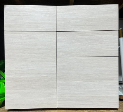Kitchen cabinets- Set of 2- local pick up