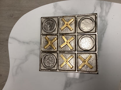 Tik Tak Toe Board