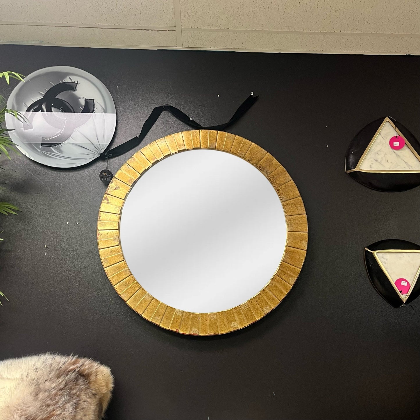34'' Gold Round Mirror *Open Box