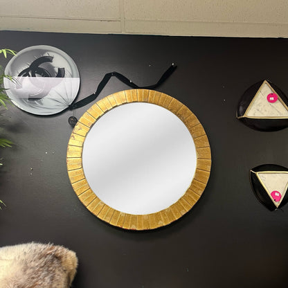 34'' Gold Round Mirror *Open Box