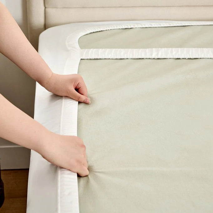Super Cooling Mattress Protector