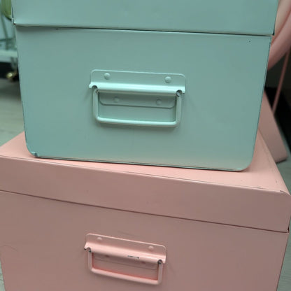 Pink Metal Storage Bin- Local Pick Up Only