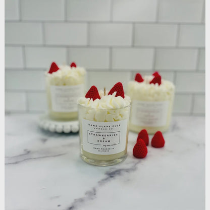 Soy Wax Candle/ Strawberries & Cream - Open Box