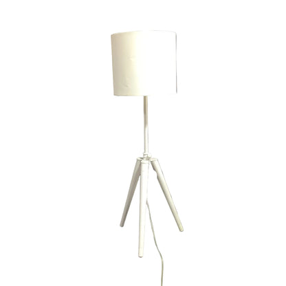 White Tripod Extendable Lamp