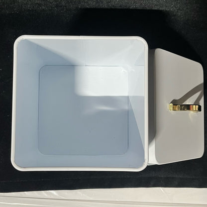 Laundry Tin