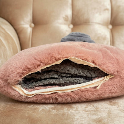 purlow interior with blanket