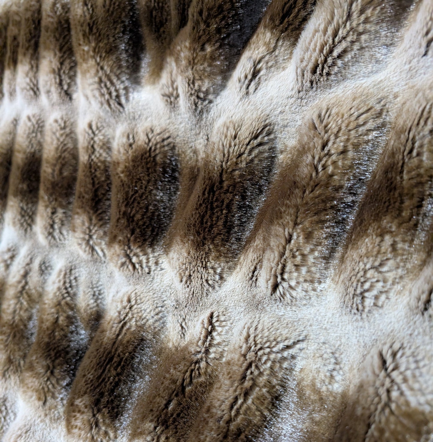 Chinchilla Cashmere Throw OPEN BOX